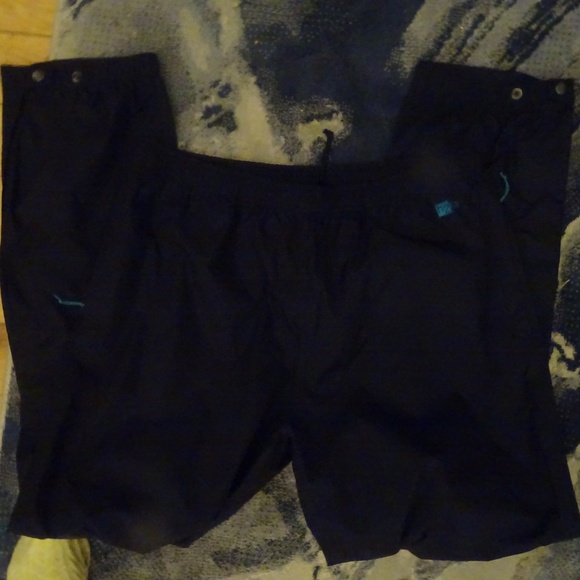 LIKE NEW PATAGONIA H2NO WIND PANTS SIZE LARGE NAVY/TEAL - Picture 6 of 6